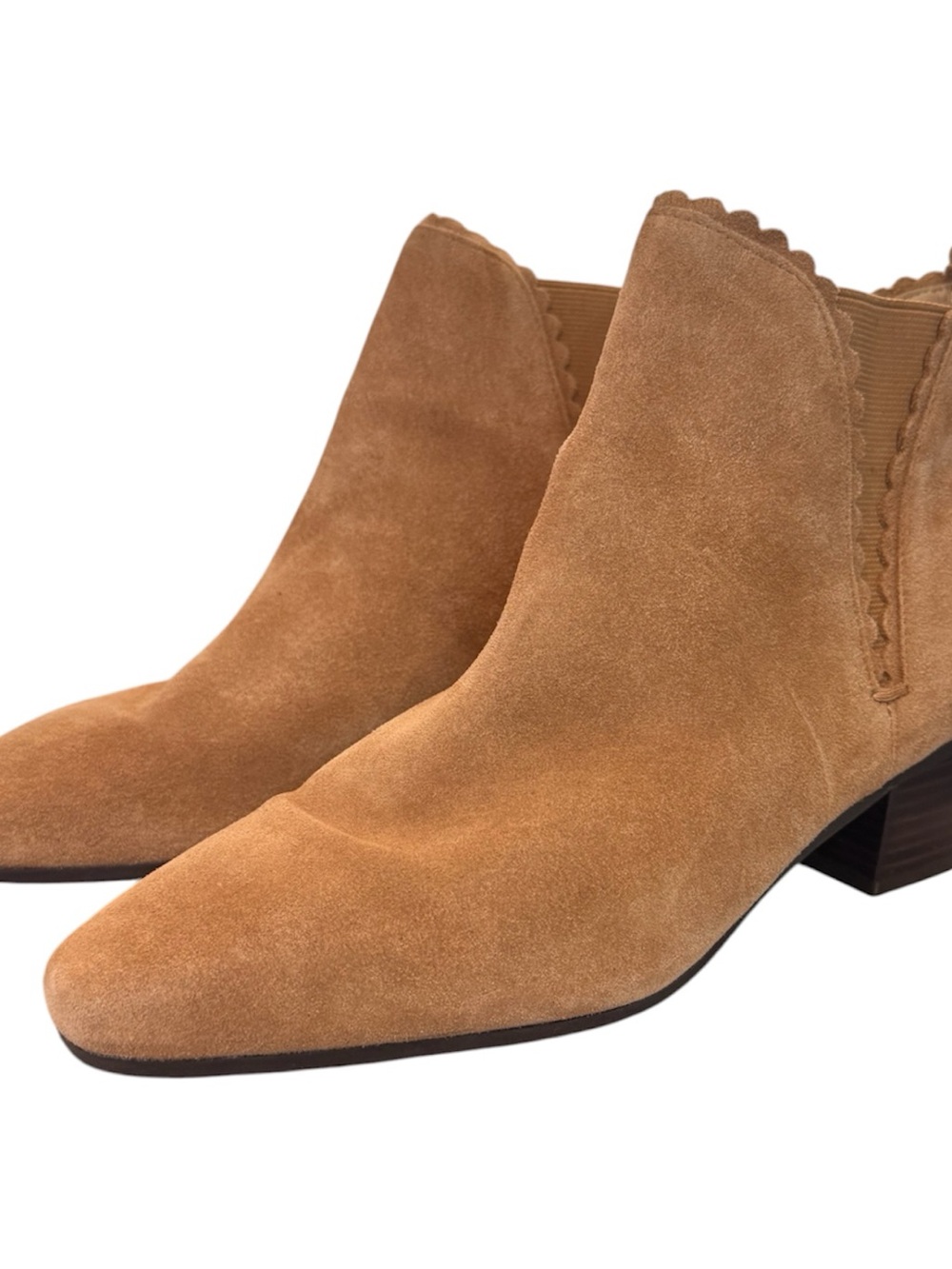 Talbots Woman’s Tan/Camel Scalloped Ankle Suede Booties Size 8.5 Inside Flaw - Picture 2 of 14